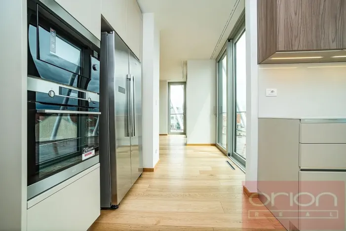 Pronájem bytu 4+kk, Praha - Smíchov, Holečkova, 211 m2