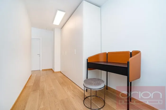 Pronájem bytu 2+kk, Praha - Smíchov, Holečkova, 62 m2