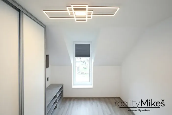 Pronájem bytu 4+kk, Rychnov u Jablonce nad Nisou, Malířská, 131 m2