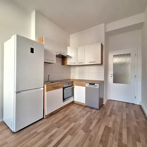 Pronájem bytu 2+kk, Praha - Vršovice, Finská, 43 m2