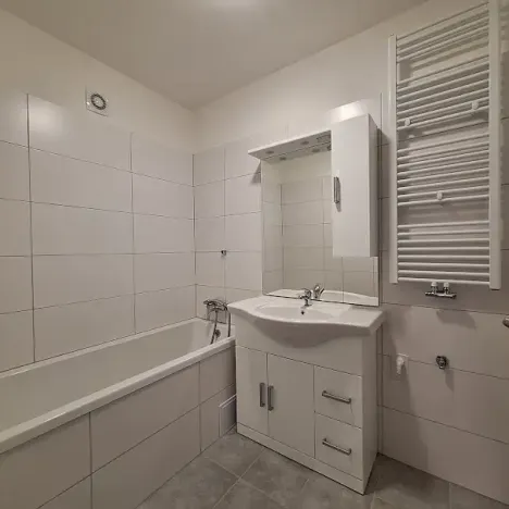 Pronájem bytu 2+kk, Praha - Vršovice, Finská, 43 m2