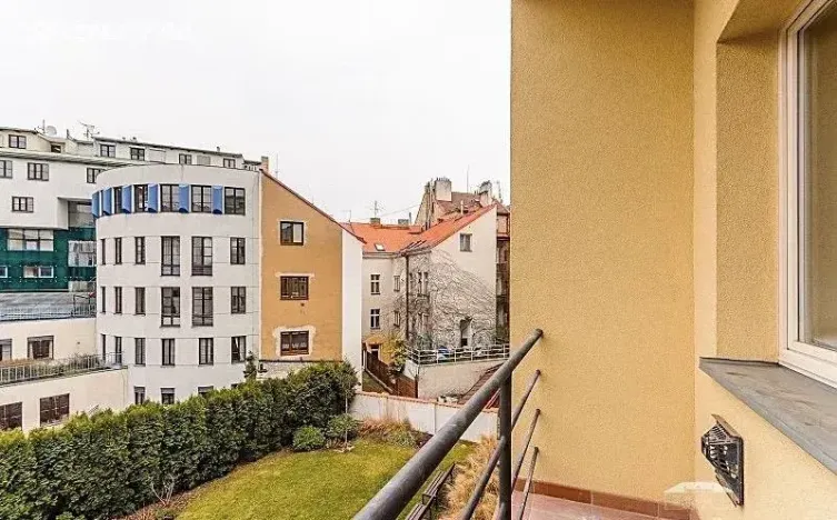 Pronájem bytu 3+kk, Praha, Rybalkova, 73 m2