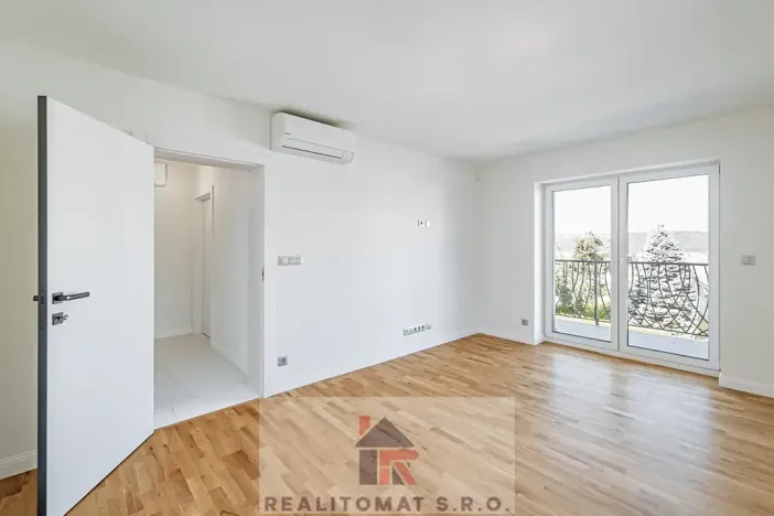 Prodej rodinného domu, Praha - Komořany, Pod lesem, 175 m2