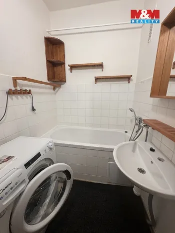 Pronájem bytu 2+1, Ostrava - Mariánské Hory, Korunní, 59 m2