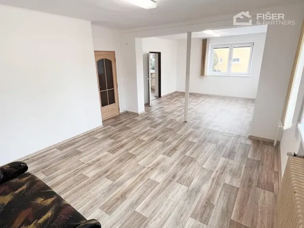 Pronájem kanceláře, Valašské Meziříčí, Kraiczova, 50 m2