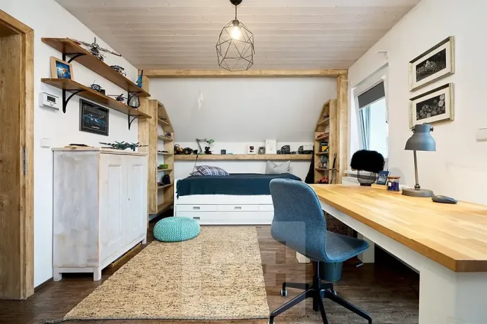 Prodej rodinného domu, Zlatníky-Hodkovice, Souběžná, 139 m2