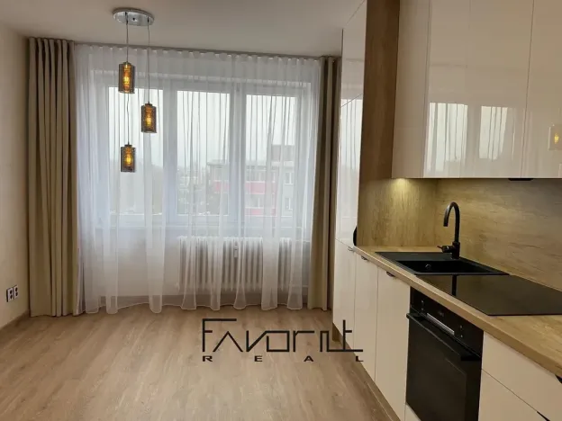 Prodej bytu 3+kk, Ostrava, Sokolovská, 56 m2