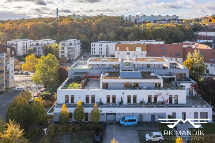 Pronájem bytu 3+kk, Odolena Voda, K Cukrovaru, 154 m2