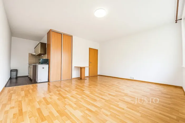 Pronájem bytu 1+kk, Ústí nad Labem, Vinařská, 31 m2