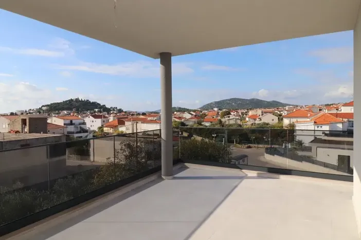 Prodej bytu 4+kk, Tribunj, Chorvatsko, 132 m2