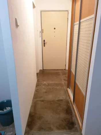 Prodej bytu 1+1, Cvikov - Cvikov II, Sídliště, 38 m2