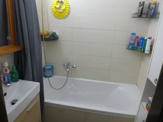 Prodej bytu 2+1, Žandov, Volfartická, 55 m2