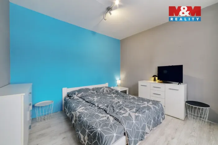 Prodej bytu 2+1, Kraslice, Hradební, 64 m2