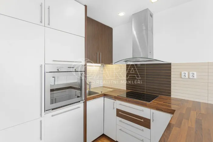 Pronájem bytu 3+kk, Praha - Řepy, Skuteckého, 74 m2