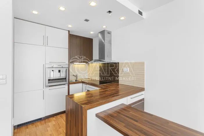 Pronájem bytu 3+kk, Praha - Řepy, Skuteckého, 74 m2