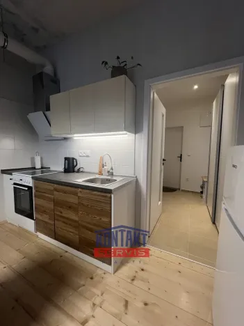 Pronájem bytu 1+kk, Jindřichův Hradec, Svatojánská, 34 m2