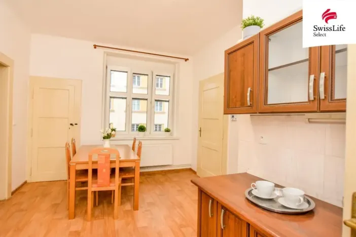 Pronájem bytu 2+kk, Praha - Žižkov, Ambrožova, 47 m2