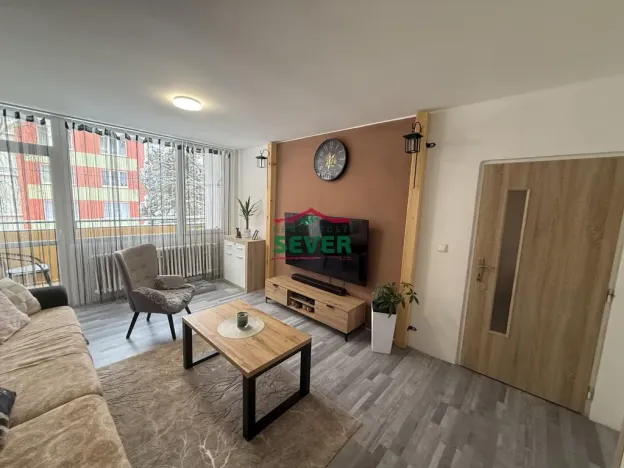 Prodej bytu 3+1, Postoloprty, Jiráskovo náměstí, 82 m2