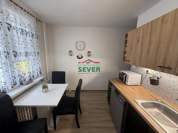 Prodej bytu 3+1, Postoloprty, Jiráskovo náměstí, 82 m2