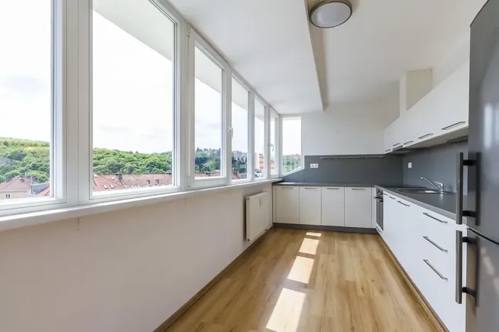 Pronájem bytu 3+kk, Praha, Podbělohorská, 105 m2