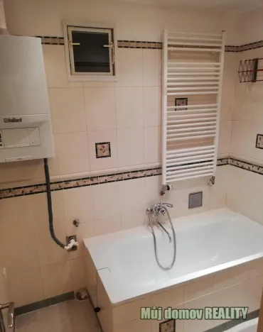 Pronájem bytu 1+1, Praha - Michle, Brtnická, 47 m2