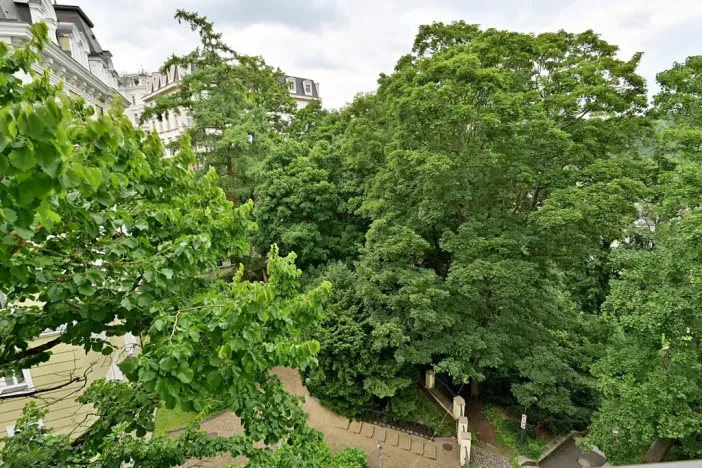 Prodej bytu 4+kk, Karlovy Vary, Zámecký vrch, 144 m2