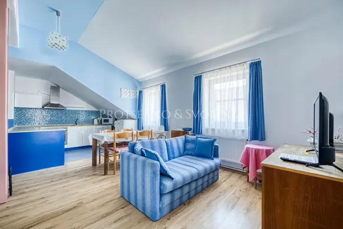 Prodej činžovního domu, Batelov, Třešťská, 490 m2