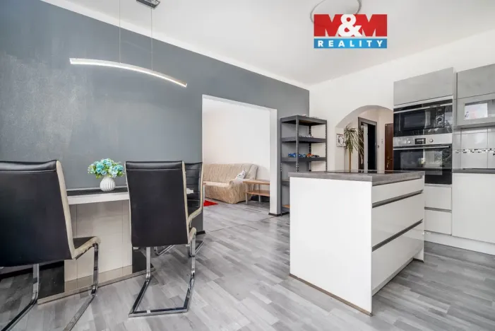 Prodej rodinného domu, Praha - Kyje, Osická, 230 m2