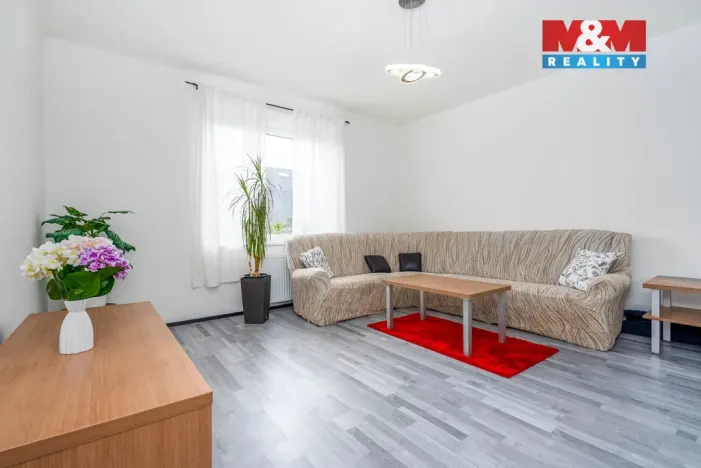 Prodej rodinného domu, Praha - Kyje, Osická, 230 m2