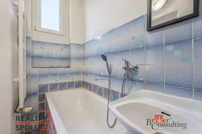 Pronájem bytu 2+1, Karlovy Vary - Rybáře, Lad. Koubka, 54 m2