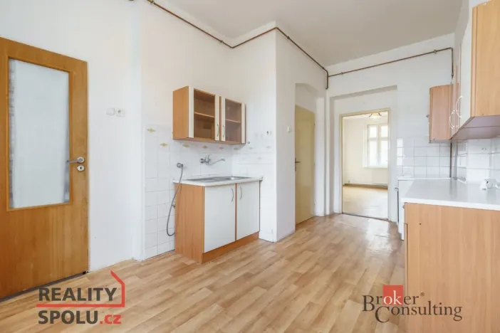 Pronájem bytu 2+1, Karlovy Vary - Rybáře, Lad. Koubka, 54 m2