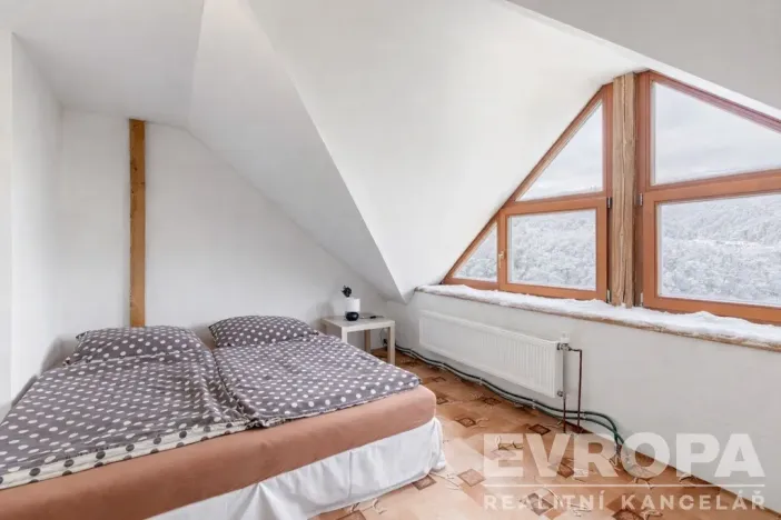 Prodej rodinného domu, Ústí nad Labem - Hostovice, Hostovická, 300 m2