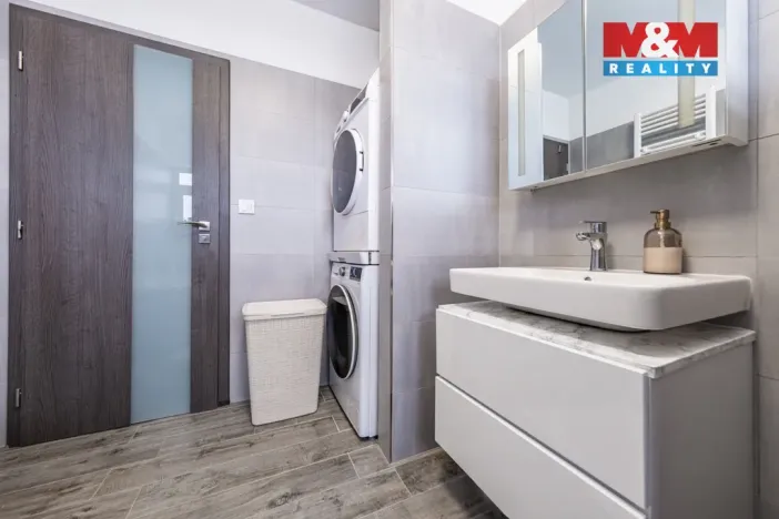 Prodej bytu 4+kk, Kostelec nad Černými lesy - Kostelec nad Černými Lesy, Pražská, 93 m2