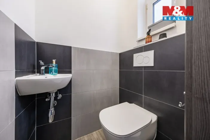 Prodej bytu 4+kk, Kostelec nad Černými lesy - Kostelec nad Černými Lesy, Pražská, 93 m2