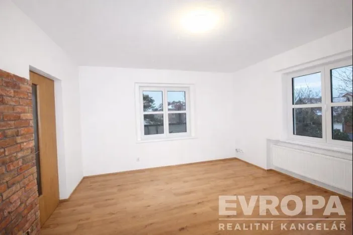 Pronájem rodinného domu, Praha - Žižkov, Hraniční, 120 m2