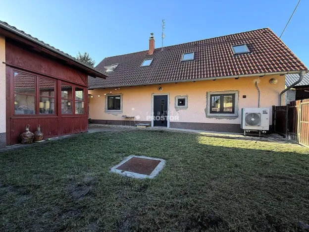 Prodej rodinného domu, Slaný - Trpoměchy, 120 m2