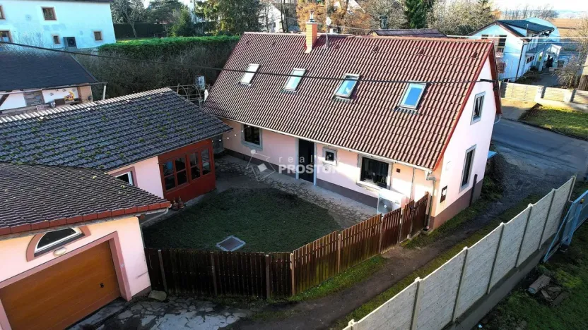 Prodej rodinného domu, Slaný - Trpoměchy, 120 m2