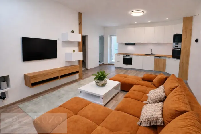 Pronájem bytu 2+kk, Tvarožná, 58 m2