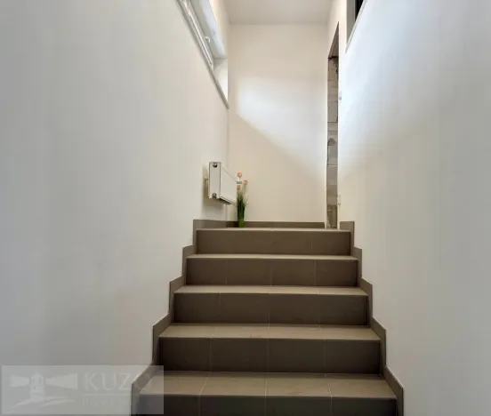 Pronájem bytu 2+kk, Tvarožná, 58 m2