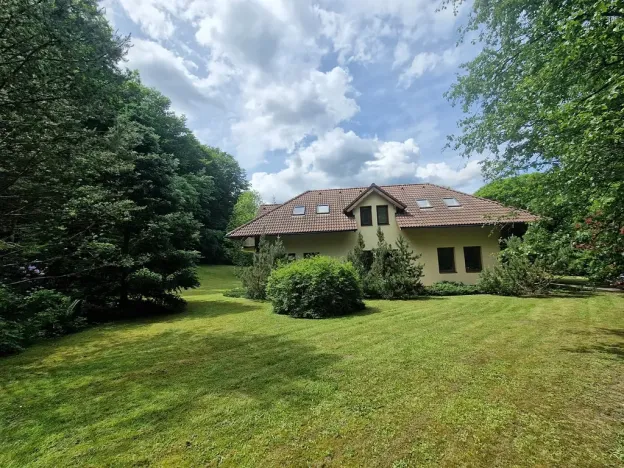 Prodej rodinného domu, Hrdlořezy, 280 m2