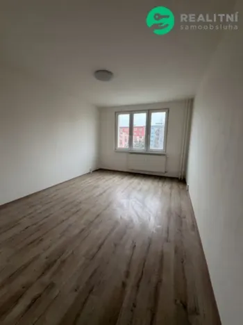 Prodej bytu 2+1, Chomutov, Školní pěšina, 59 m2