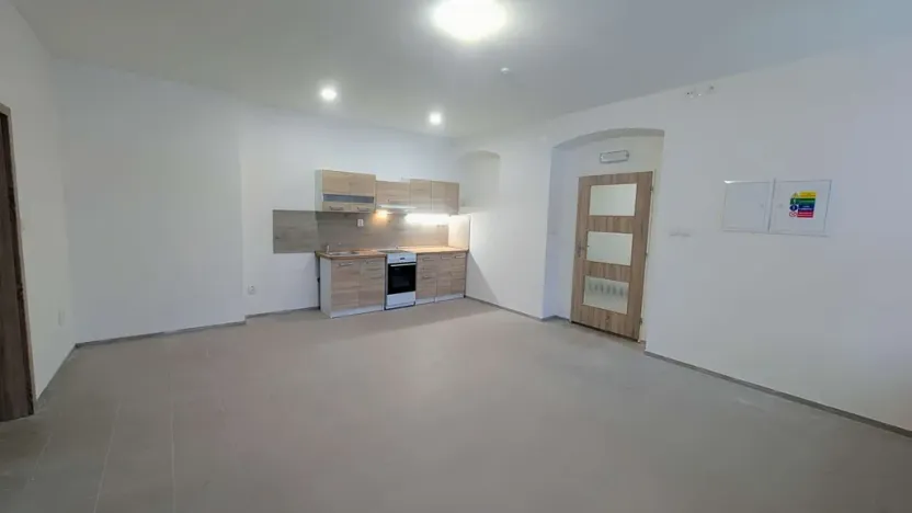 Pronájem bytu 3+kk, Peruc, U Koupaliště, 73 m2
