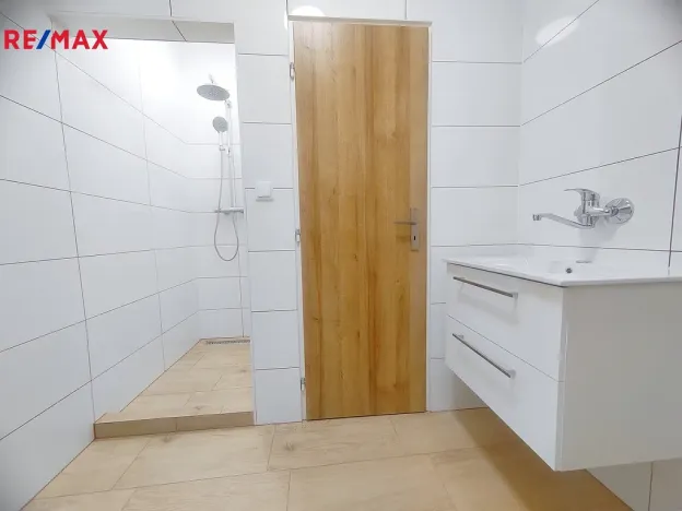 Pronájem bytu 2+kk, Ostrava - Mariánské Hory, U Vodojemu, 88 m2