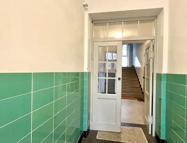 Prodej bytu 2+kk, Praha - Nusle, Táborská, 36 m2