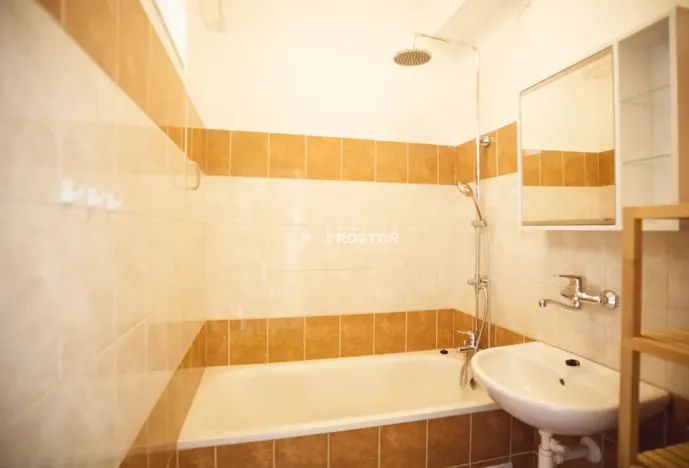 Pronájem bytu 1+1, Praha - Libeň, Sokolovská, 44 m2