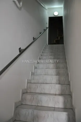 Pronájem bytu 2+kk, České Budějovice - České Budějovice 2, Husova tř., 55 m2