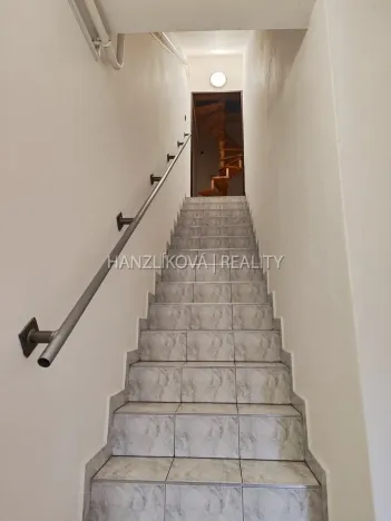 Pronájem bytu 2+kk, České Budějovice - České Budějovice 2, Husova tř., 60 m2