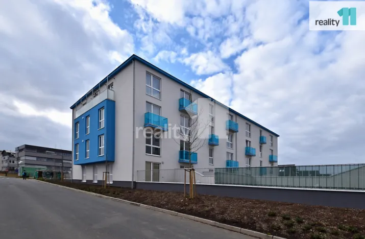 Pronájem bytu 1+kk, Jesenice, Cedrová, 63 m2