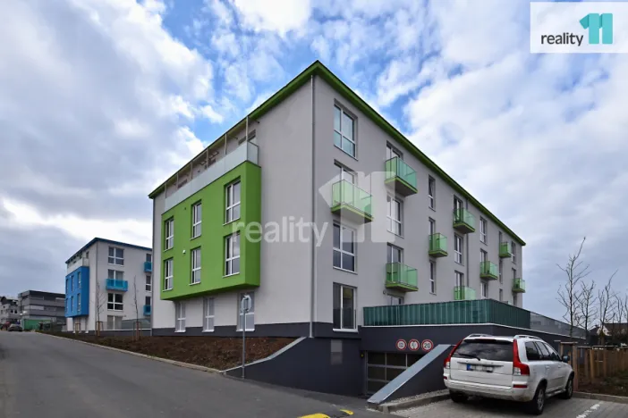 Pronájem bytu 1+kk, Jesenice, Cedrová, 63 m2