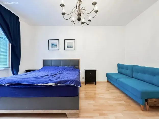 Pronájem bytu 2+kk, Praha - Karlín, Peckova, 67 m2